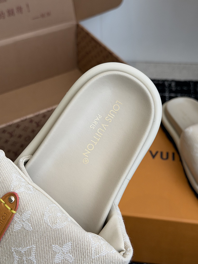 LOU1_TON SLIPPERS