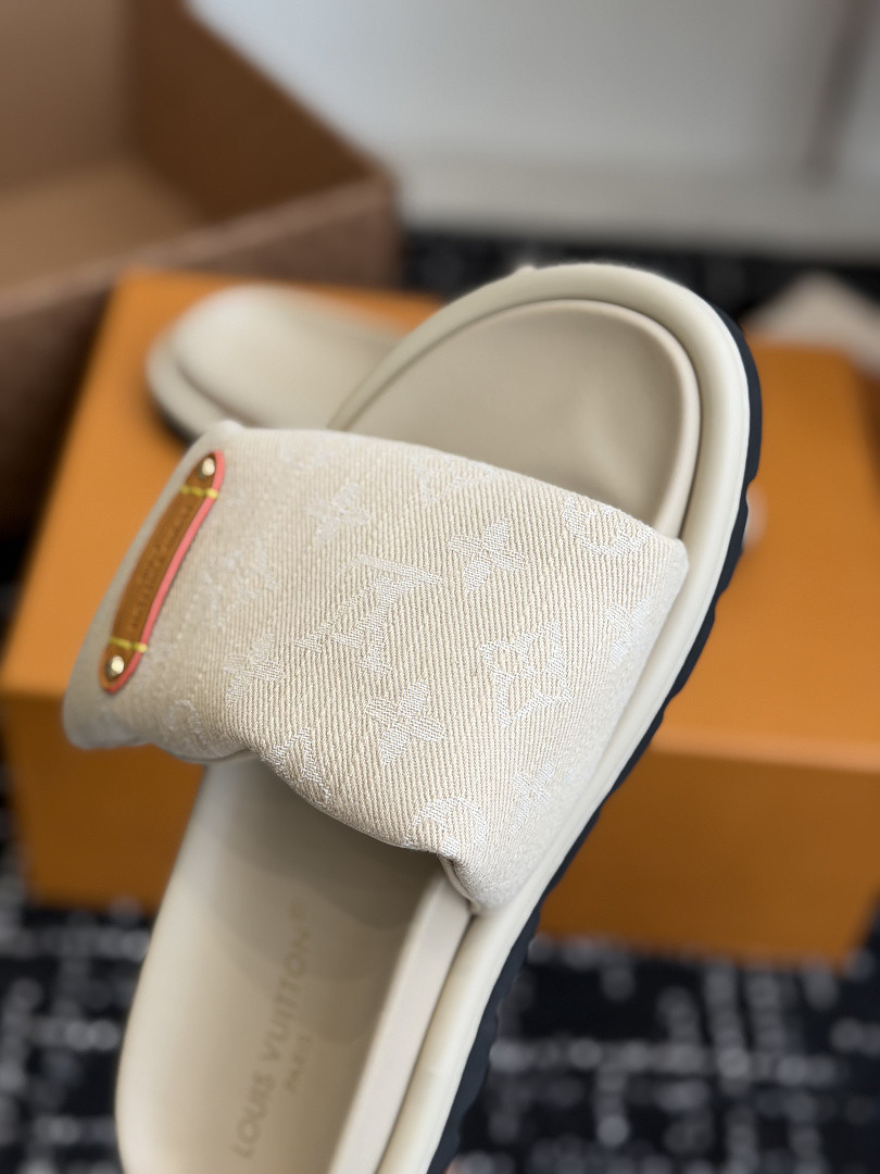 LOU1_TON SLIPPERS