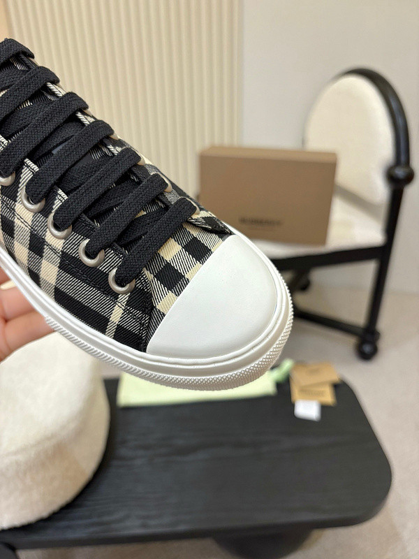 BUR SNEAKER