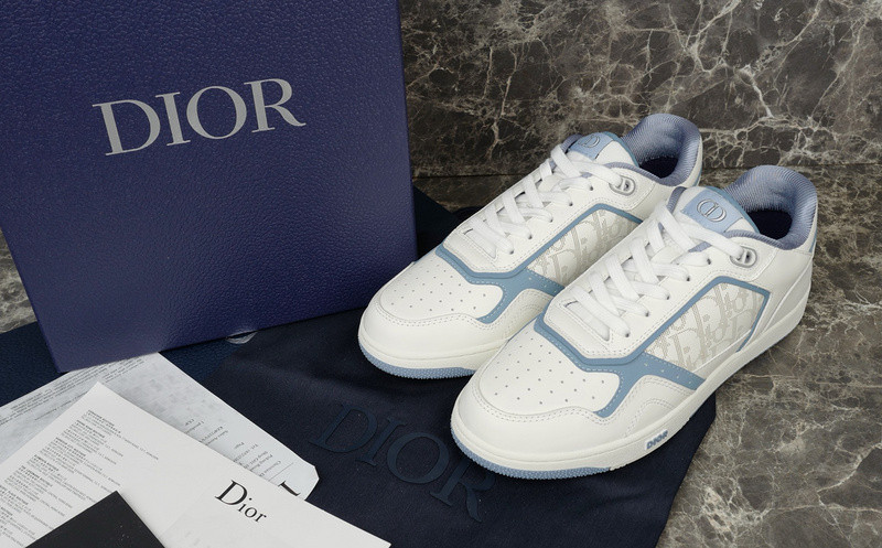 DIOR SNEAKERS