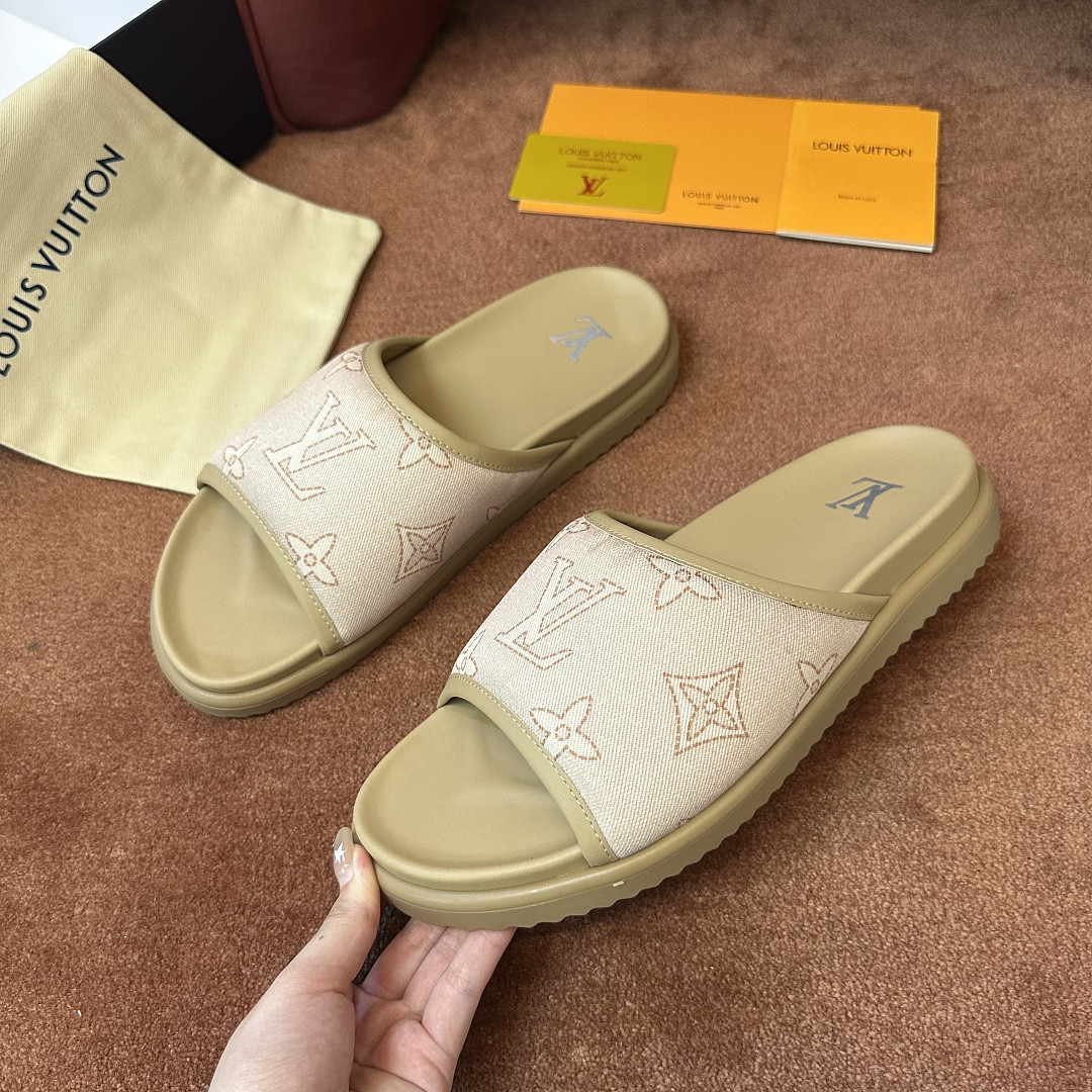 LOU1_TON SLIPPERS
