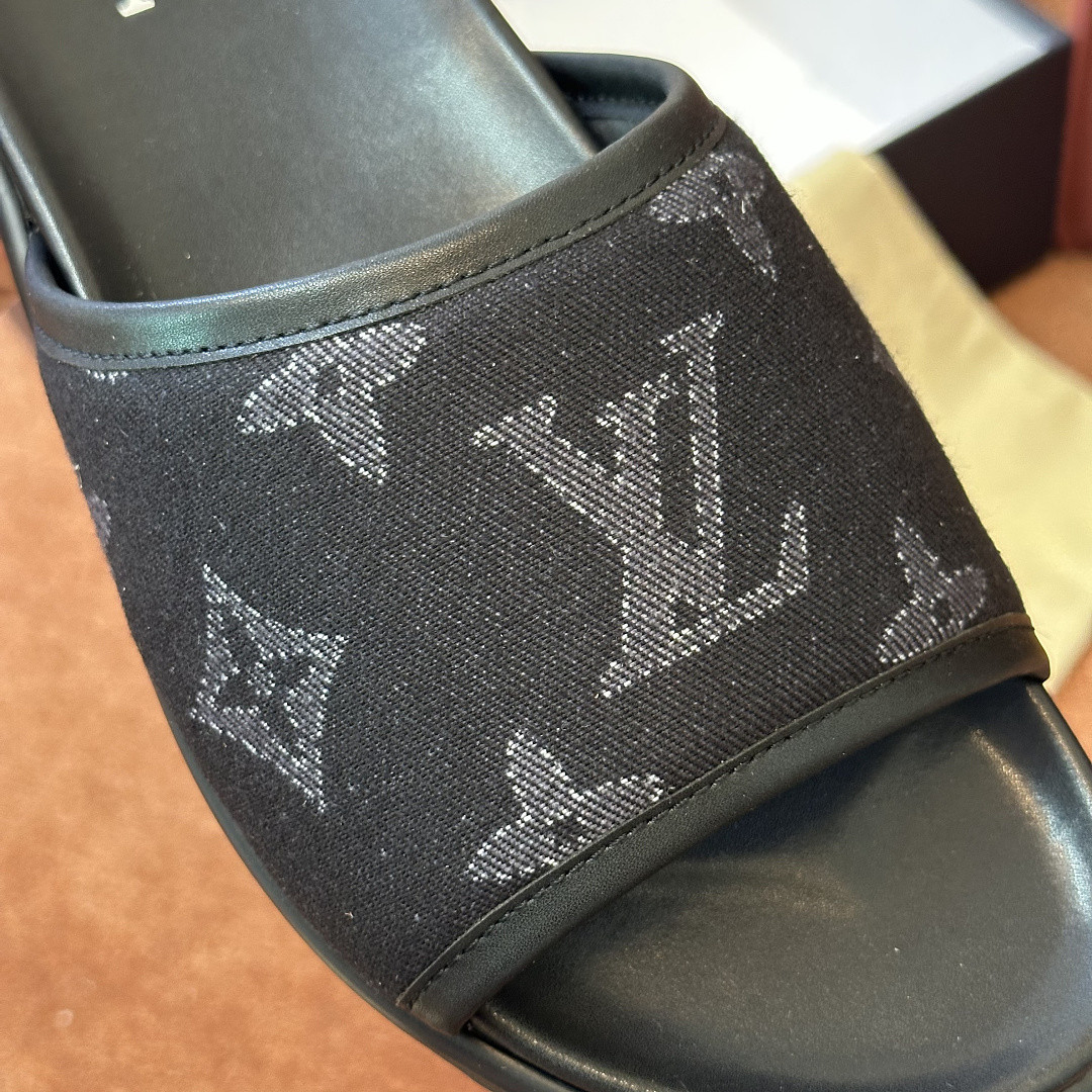 LOU1_TON SLIPPERS