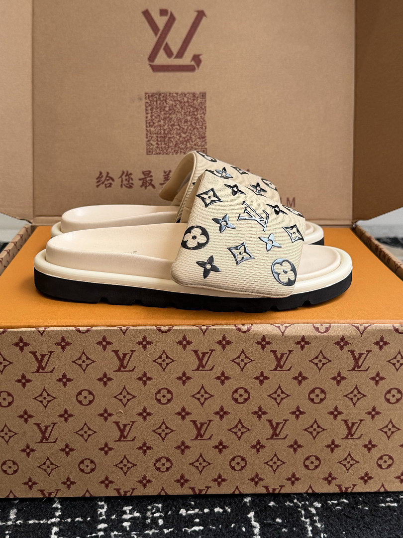 LOU1_TON SLIPPERS