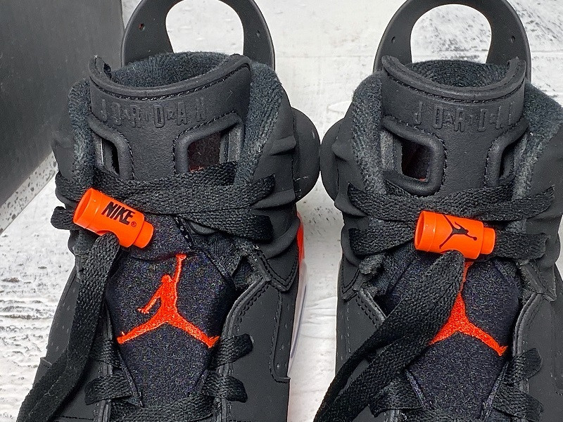 Air Jordan 6 Retro