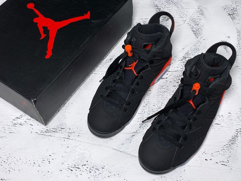 Air Jordan 6 Retro