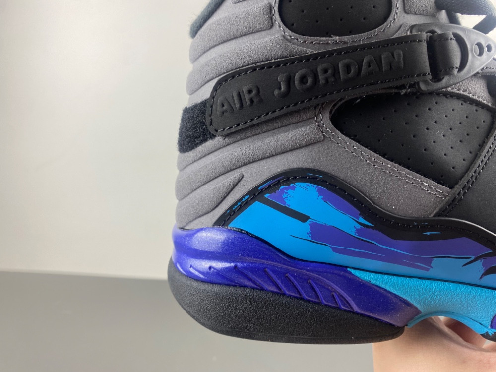 Air Jordan 8 Aqua (2025)305381-006