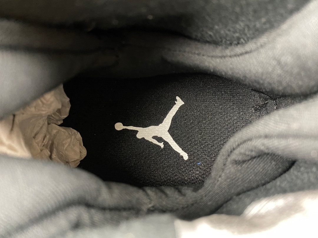 Jordan 8 Retro Chrome 2026 Men