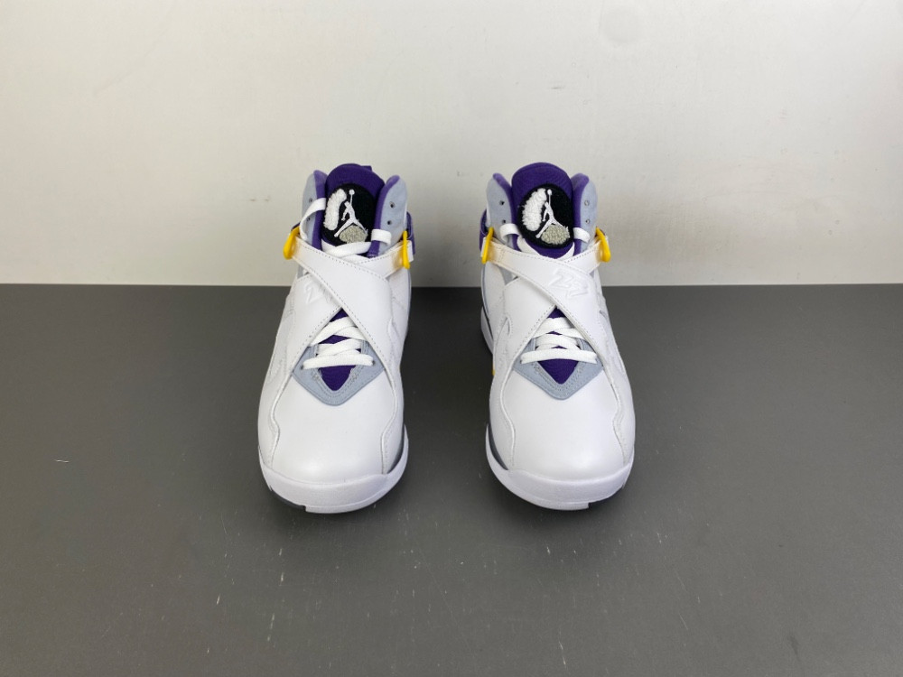 Air Jordan 8 Retro