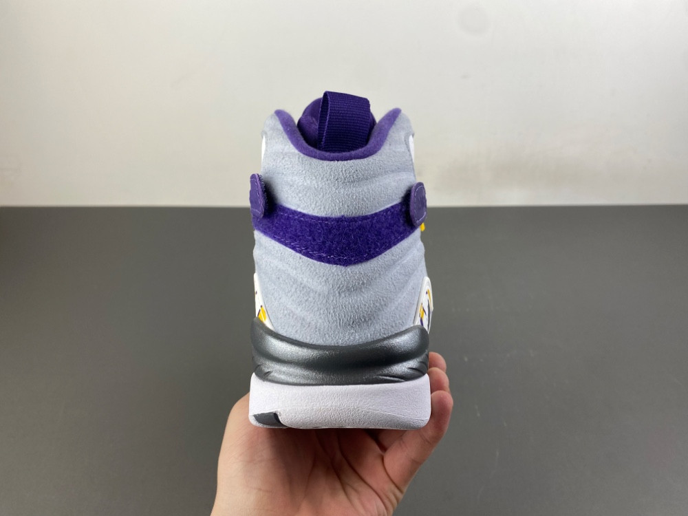 Air Jordan 8 Retro