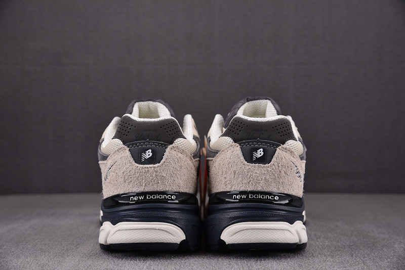 New Balance 990v3 M990AD3