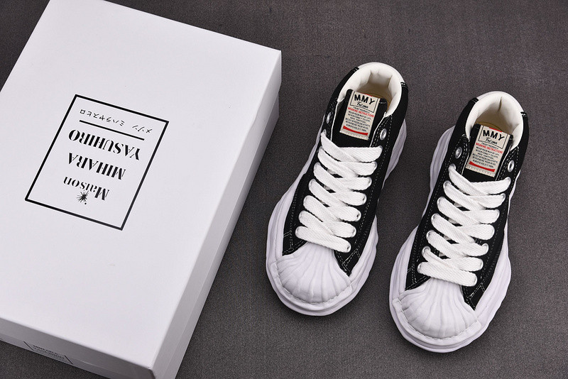 MAISON MIHARA SNEAKERS