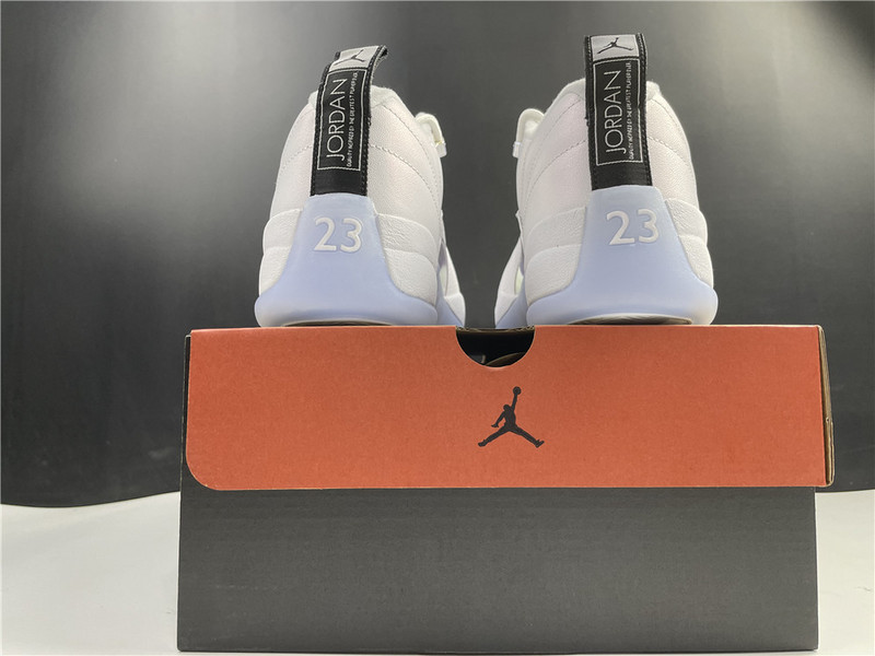 AIR JORDAN 12 RETRO LOW EASTER DB0733-190