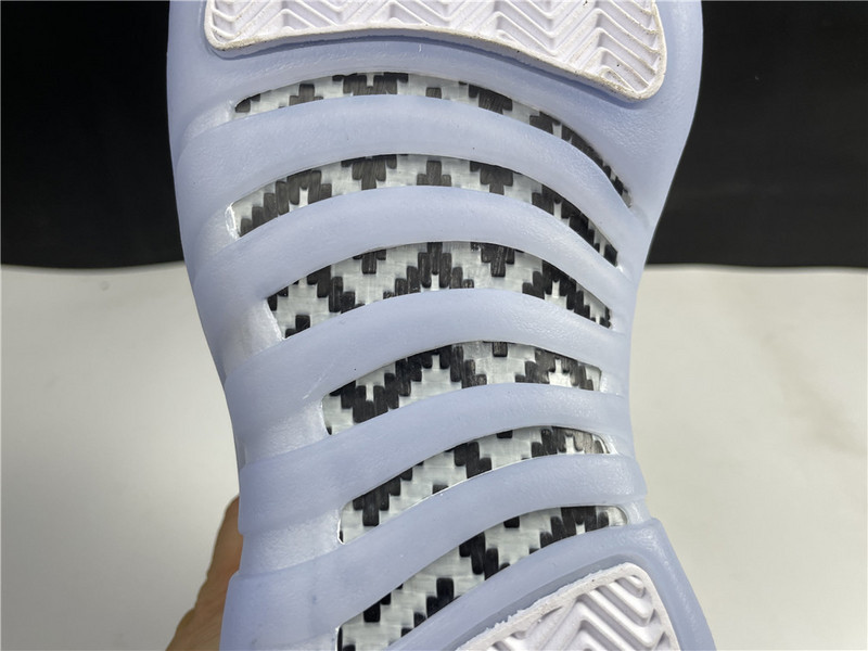 AIR JORDAN 12 RETRO LOW EASTER DB0733-190