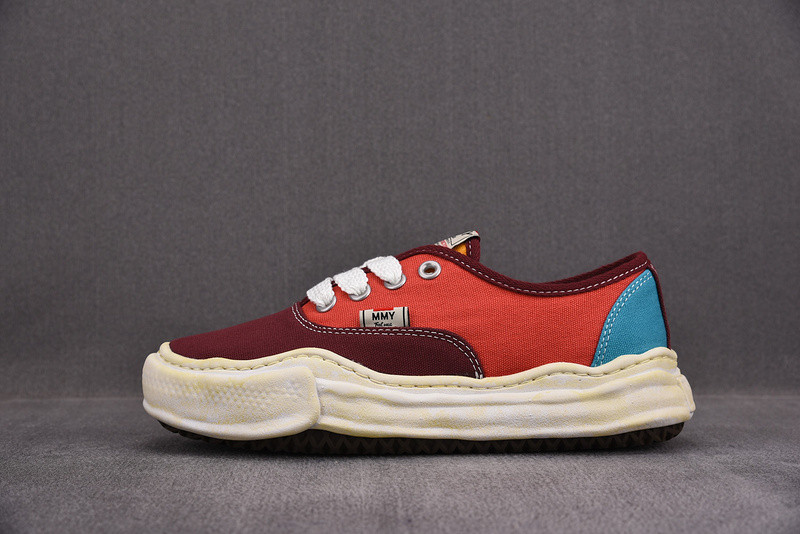 MAISON MIHARA SNEAKERS