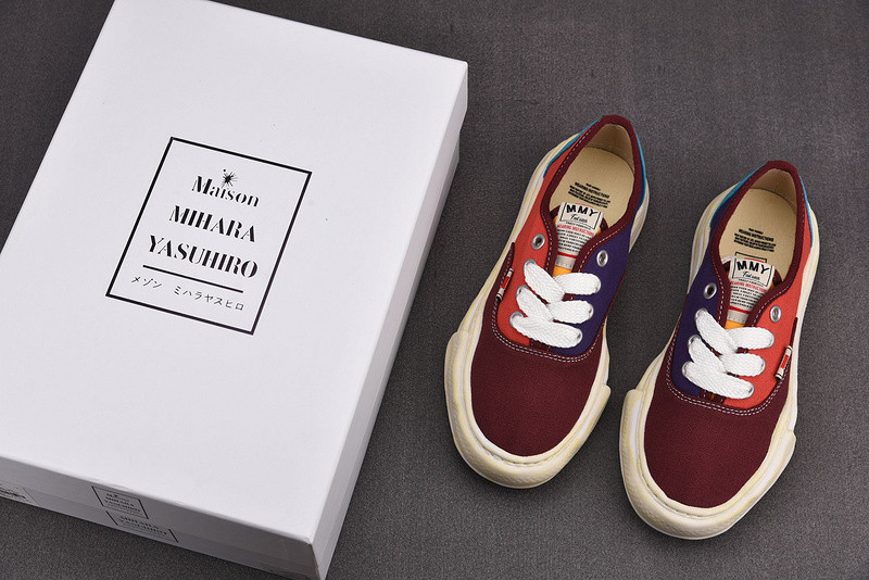 MAISON MIHARA SNEAKERS