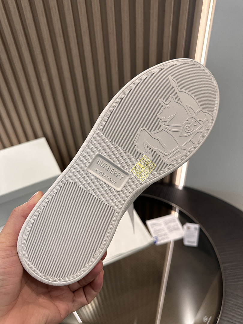 BUR SNEAKER