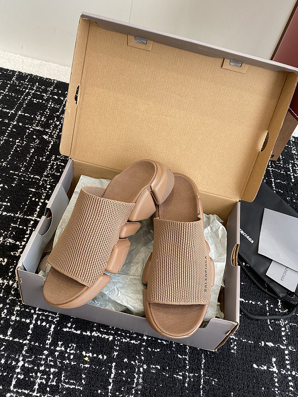 BALENCIAGA SLIDES