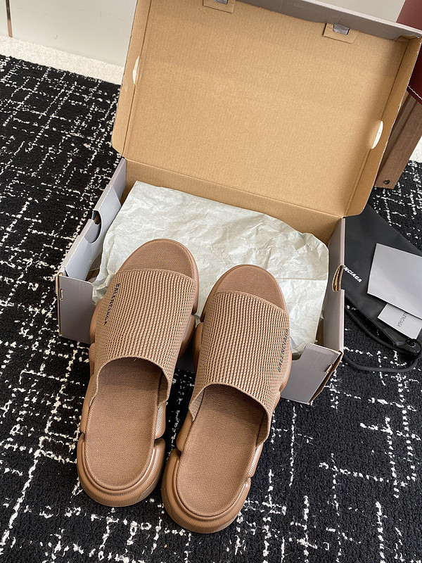 BALENCIAGA SLIDES