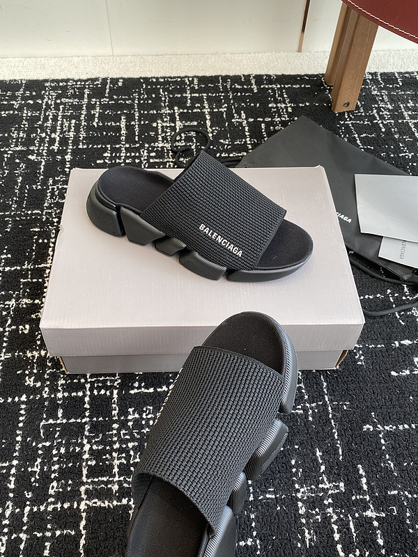 BALENCIAGA SLIDES
