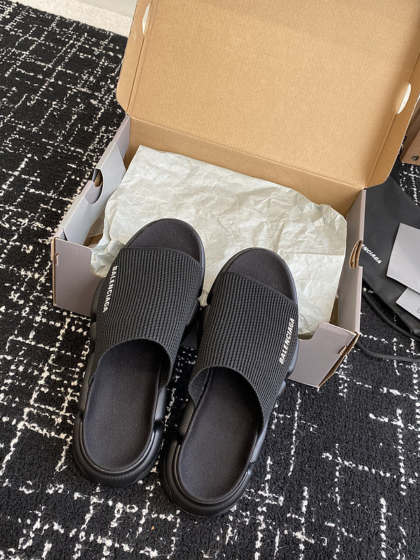 BALENCIAGA SLIDES