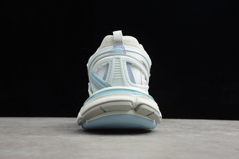 BALENCIAGE TRIPLE TRAINER 568615 W2GN3 9045