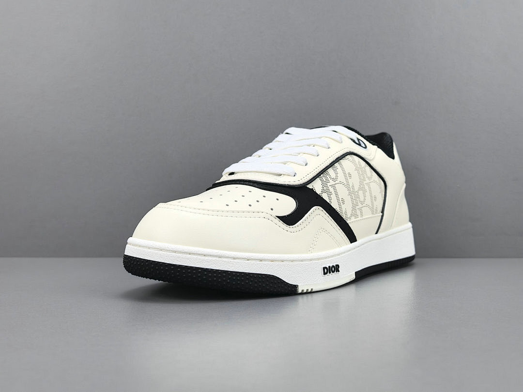 D10r SNEAKERS