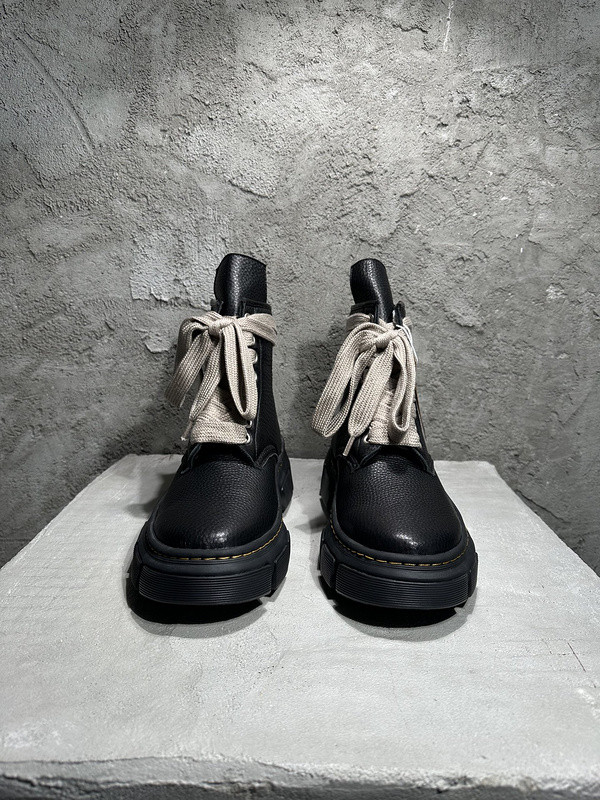 RICK 0WENS SNEAKERS
