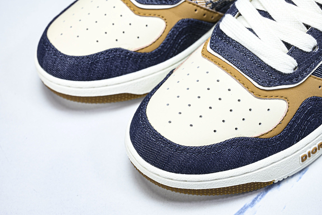 D10r SNEAKERS