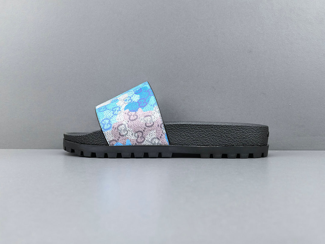 GUC LEATHER SLIDE