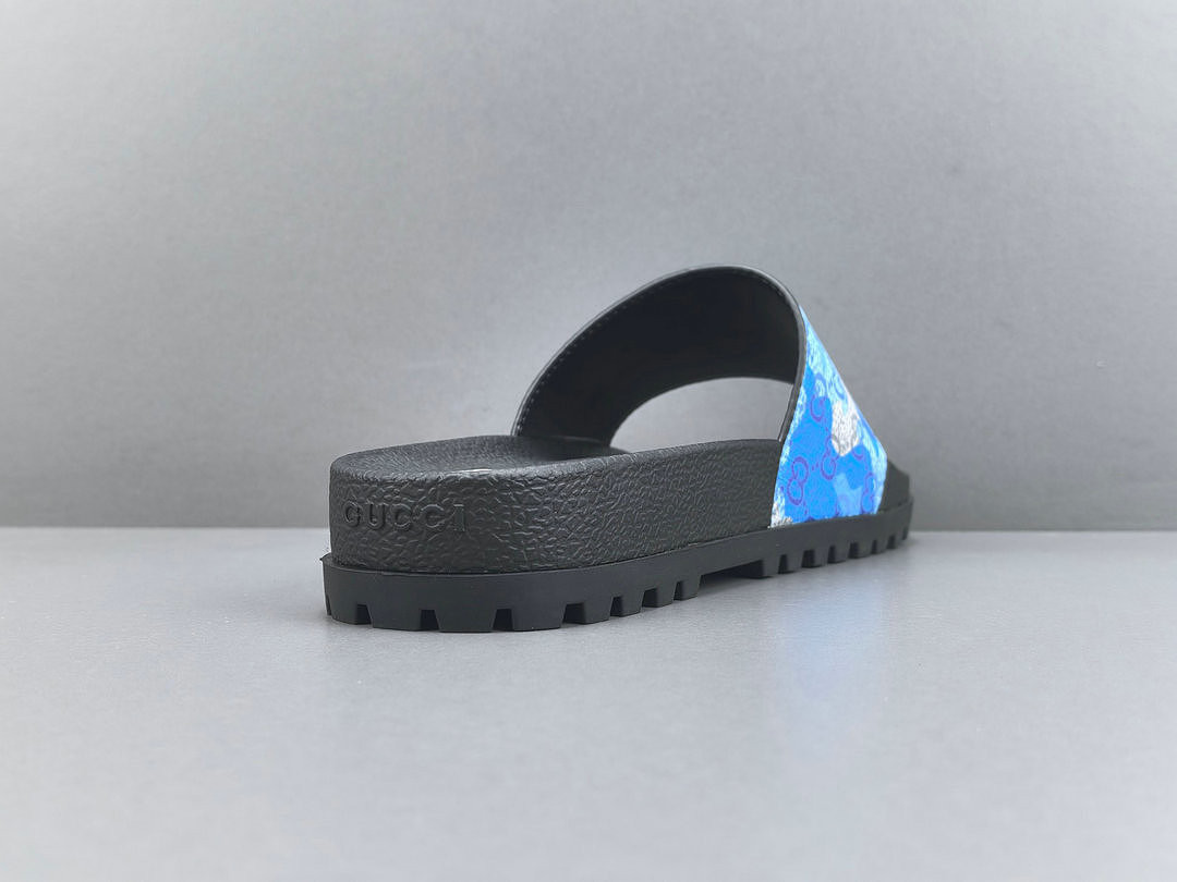 GUC LEATHER SLIDE