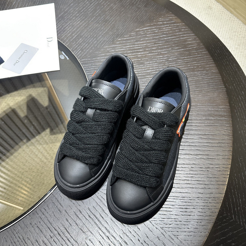 DR B33 SNEAKER