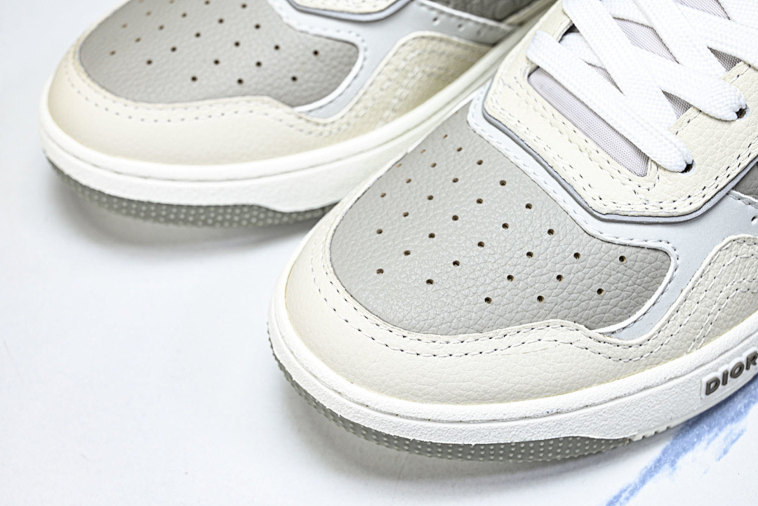 D10r SNEAKERS