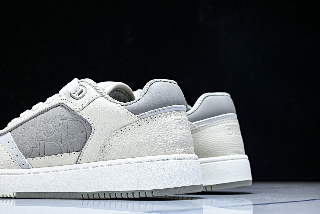 D10r SNEAKERS