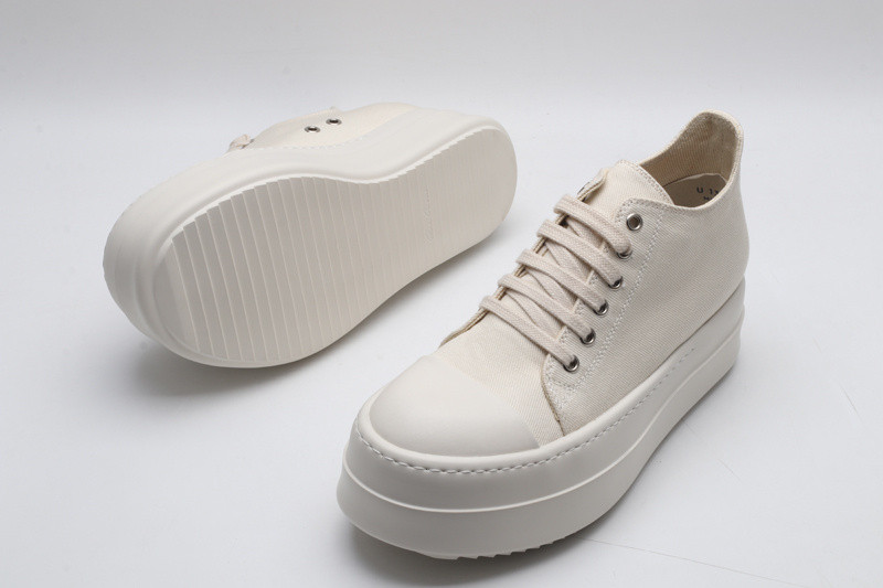 RICK 0WENS SNEAKERS