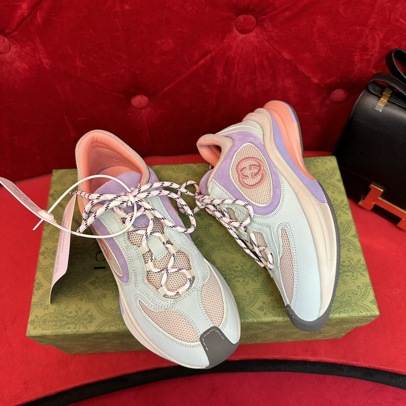 GUCC Run Lace-up Sneakers