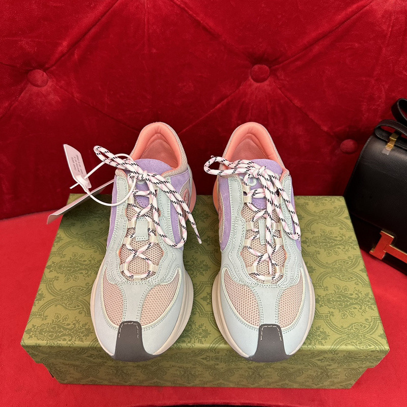 GUCC Run Lace-up Sneakers