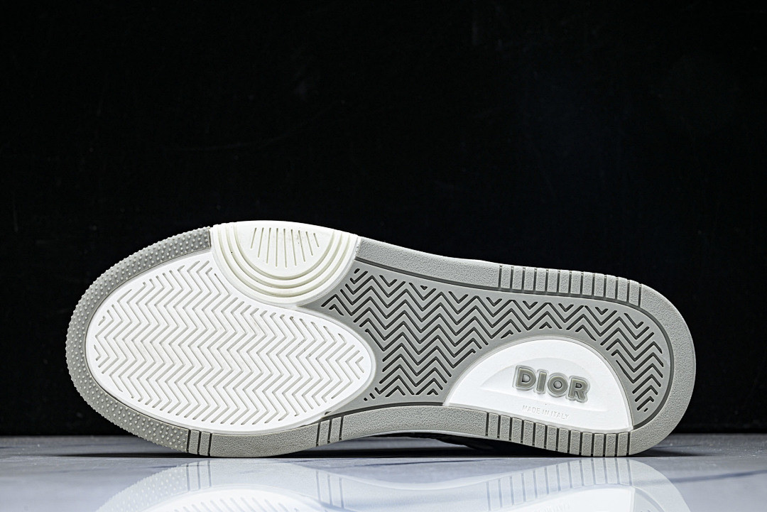 D10r SNEAKERS