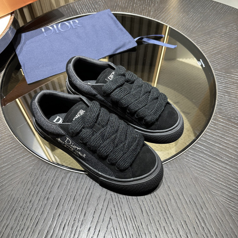 DR B33 SNEAKER