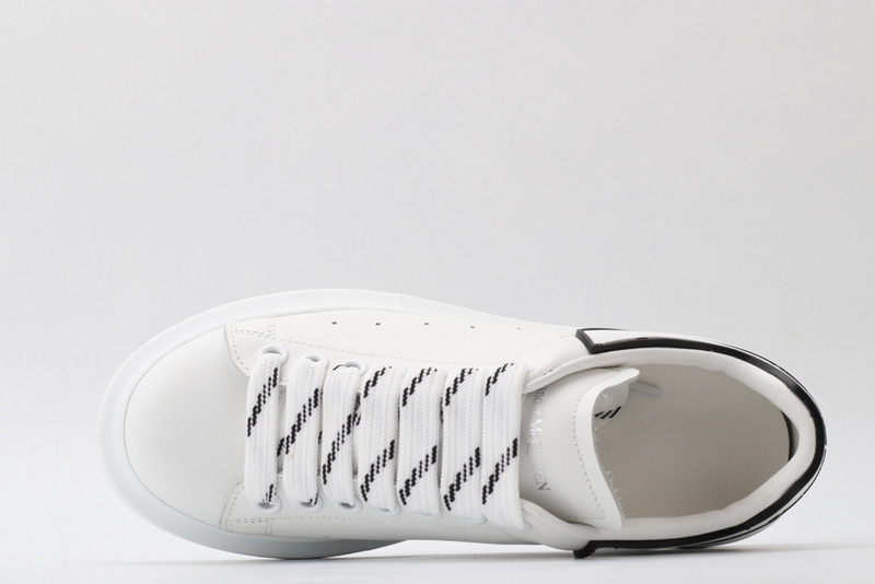ALEXANDER MCQUEEN SNEAKER