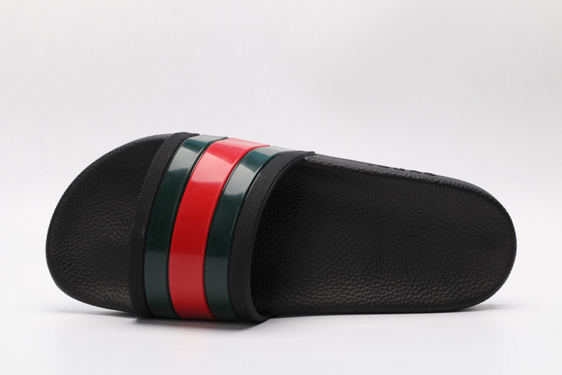 GUC LEATHER SLIDE