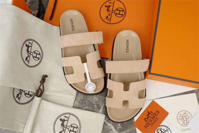 H*rmes Sandals