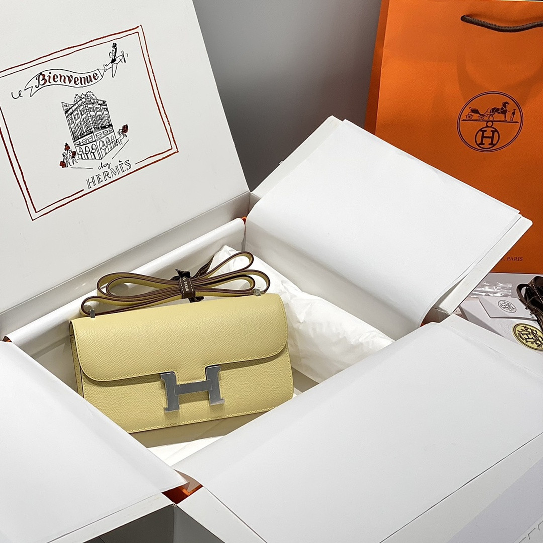 H*RMES BAGS size 26x16x6cm