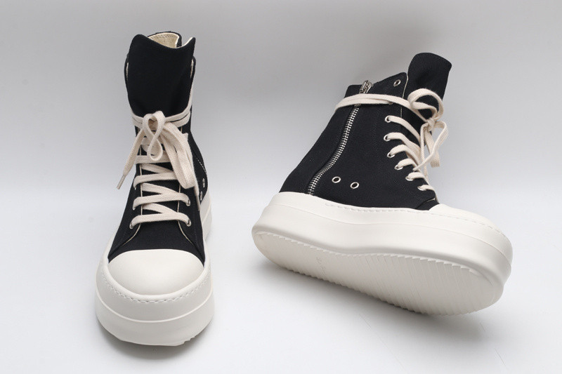 RICK 0WENS SNEAKERS