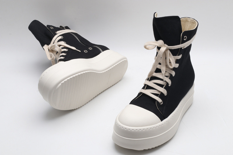 RICK 0WENS SNEAKERS