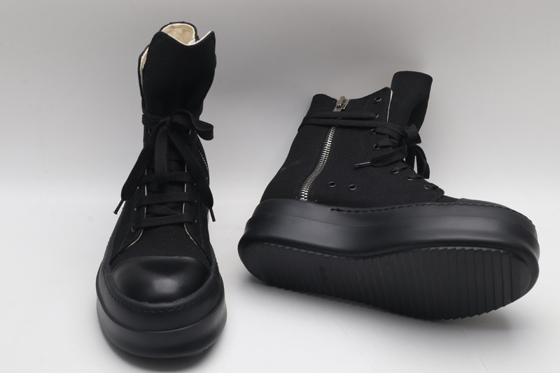 RICK 0WENS SNEAKERS