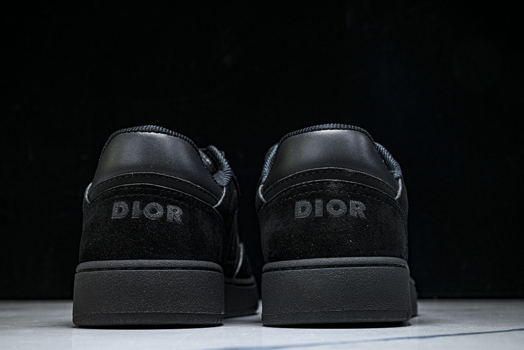 D10r SNEAKERS