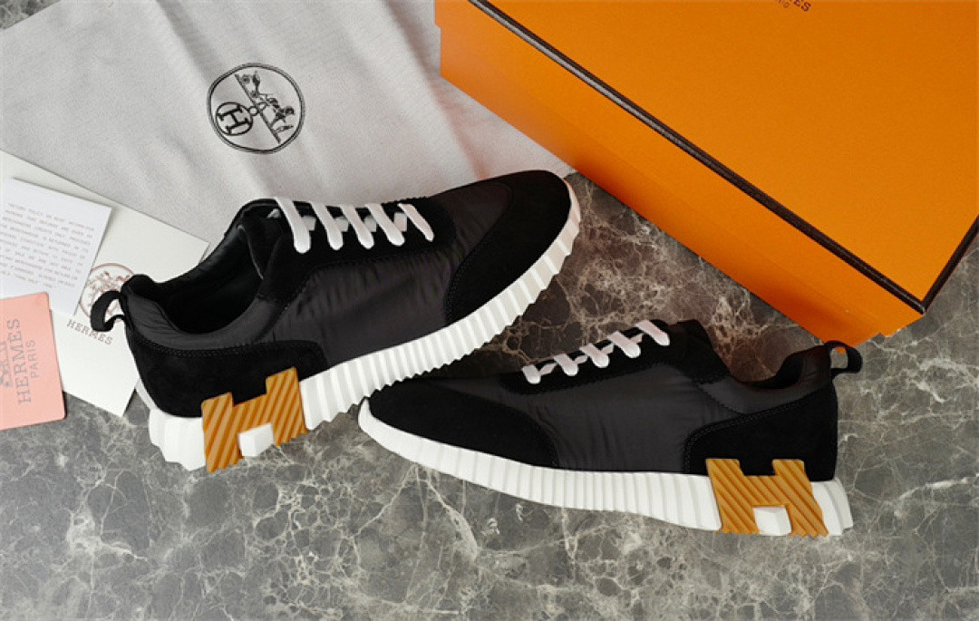 H*ER*MES SNEAKER
