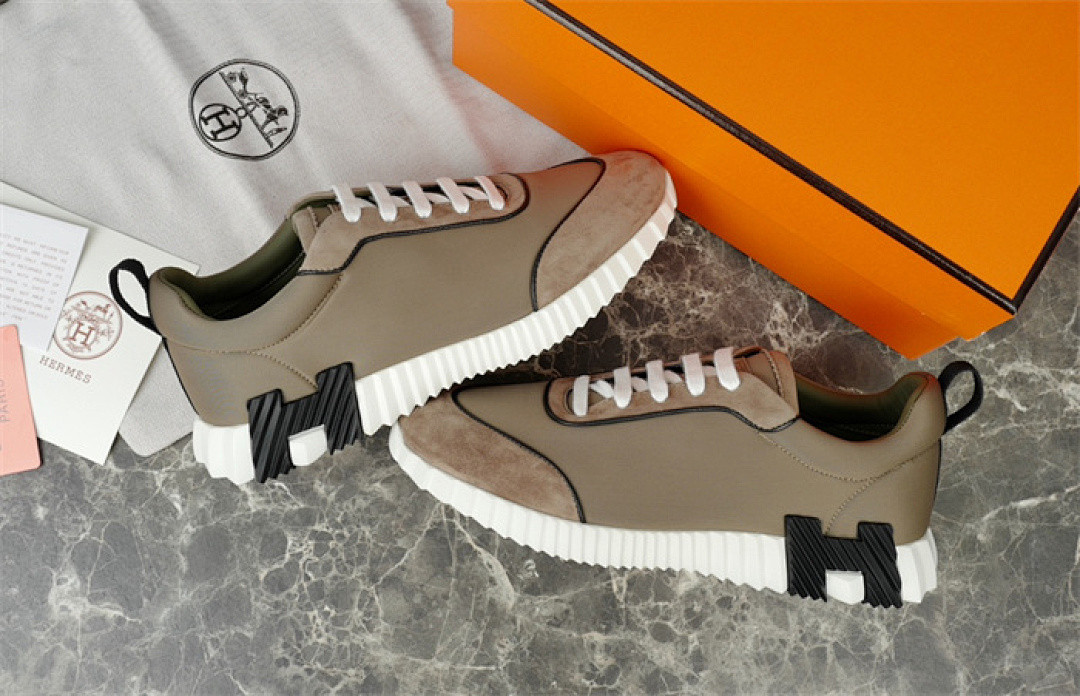 H*ER*MES SNEAKER