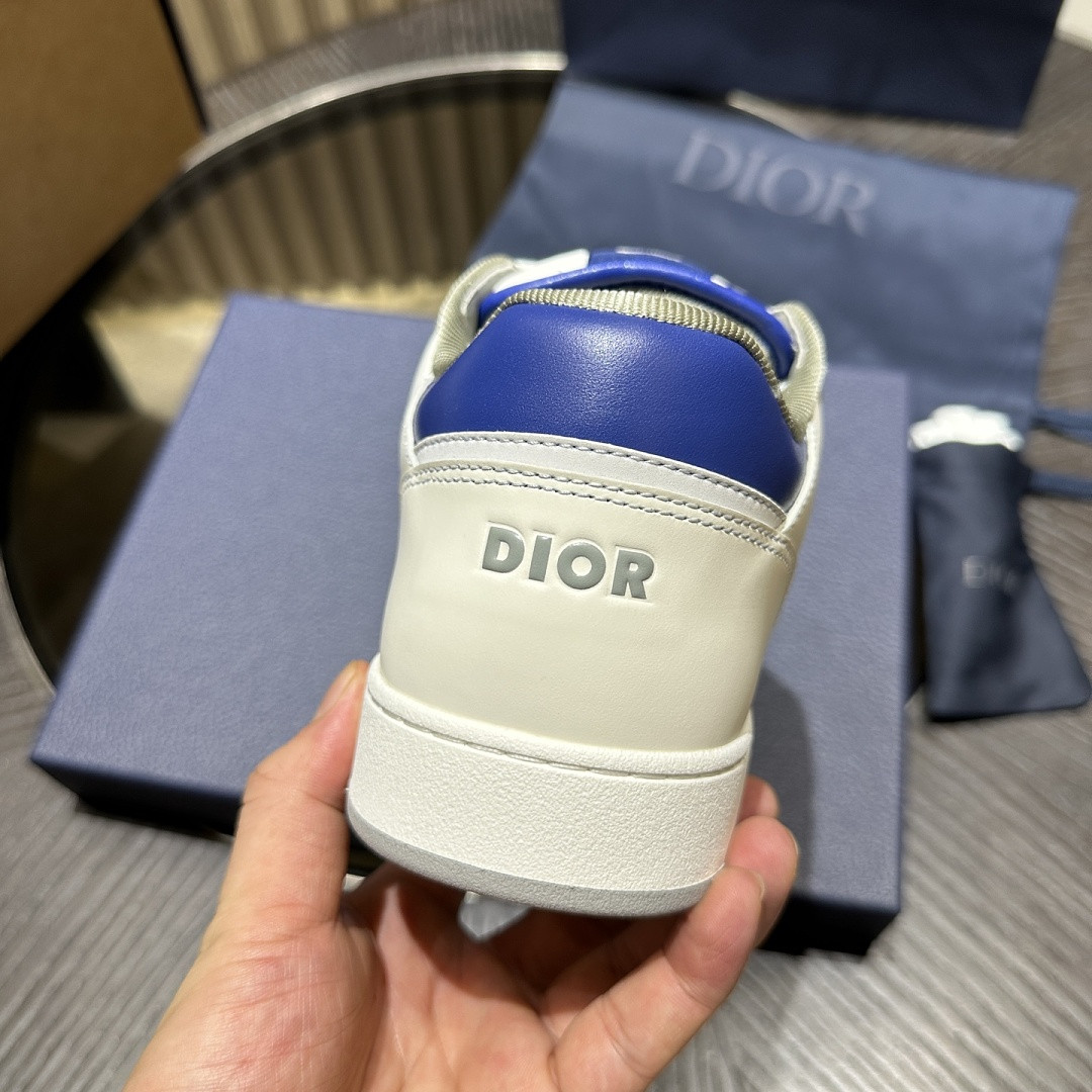 D10r SNEAKERS