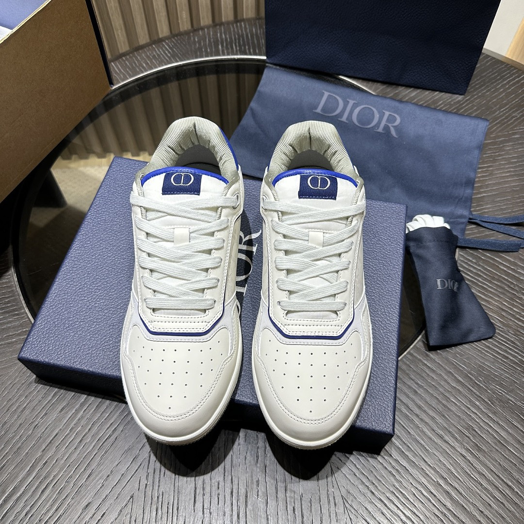 D10r SNEAKERS